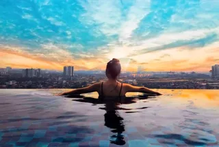 Rooftop Infinity Pool