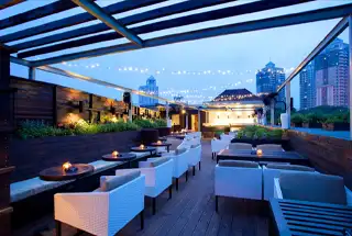 Roof Top Cafe Lounge